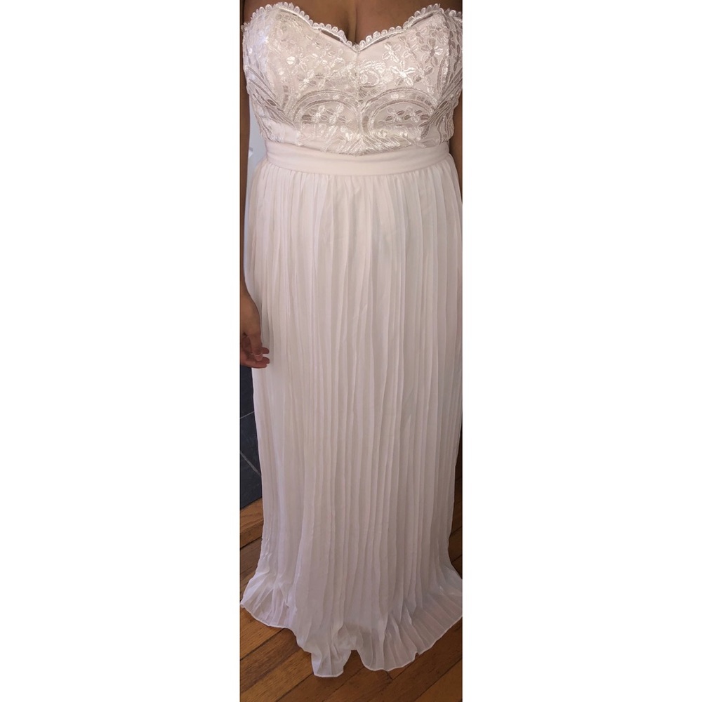 Cream Maxi Dress - Picture 3 of 4